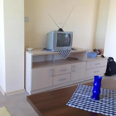 Studio Stoianovi *